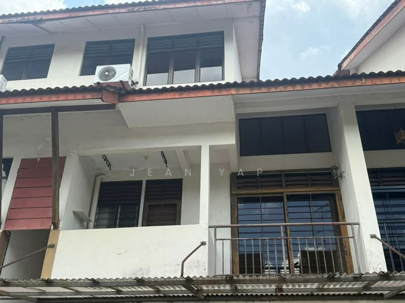 Kondominium untuk Dijual di Palm Court Town House - Jean Yap - Exterior - PropertyGuru.com.my