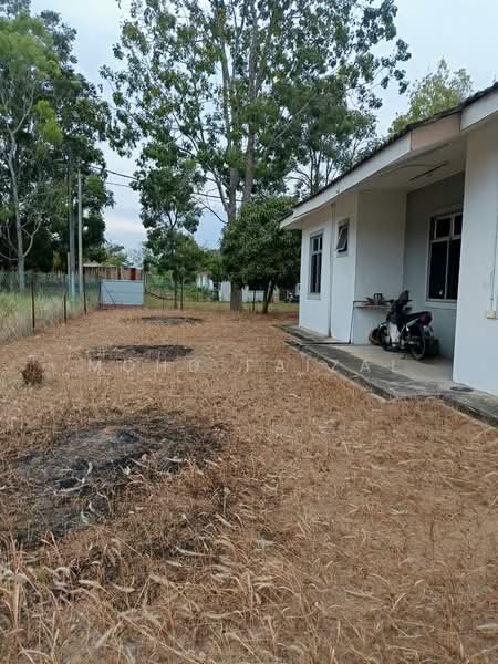 Bungalow House for Sale in Kluang (Johor) - Mohd Faizal - Exterior - PropertyGuru.com.my