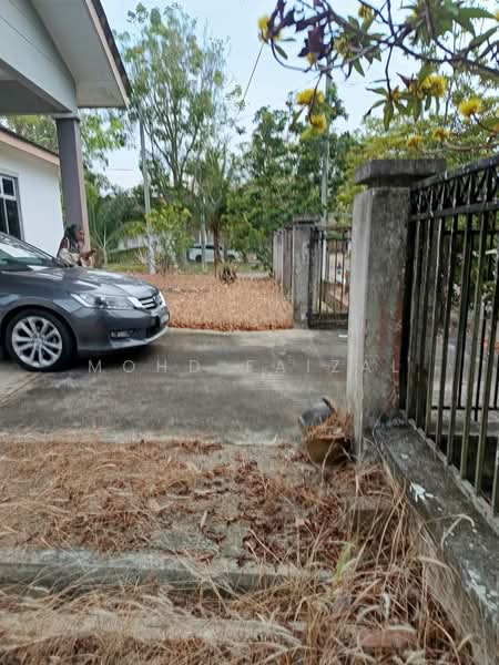 Bungalow House for Sale in Kluang (Johor) - Mohd Faizal - Exterior - PropertyGuru.com.my