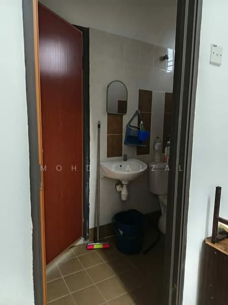 Bungalow House for Sale in Kluang (Johor) - Mohd Faizal - Bathroom - PropertyGuru.com.my