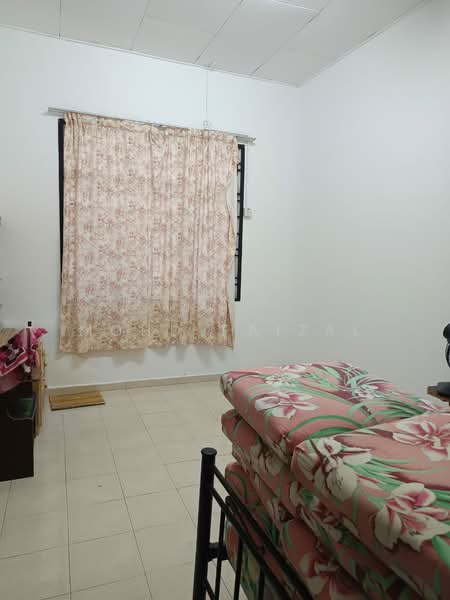 Bungalow House for Sale in Kluang (Johor) - Mohd Faizal - Bedroom - PropertyGuru.com.my