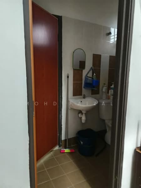 Bungalow House for Sale in Kluang (Johor) - Mohd Faizal - Bathroom - PropertyGuru.com.my
