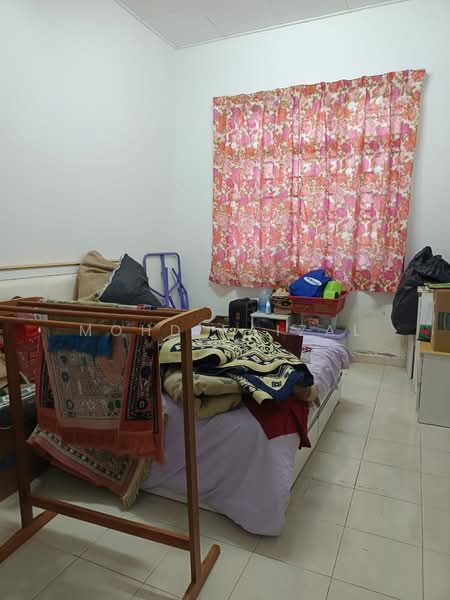 Bungalow House for Sale in Kluang (Johor) - Mohd Faizal - Bedroom - PropertyGuru.com.my