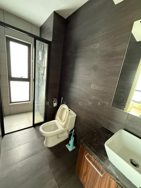 Kondominium untuk Disewa di Amanja - Perry Chai - Bathroom - PropertyGuru.com.my