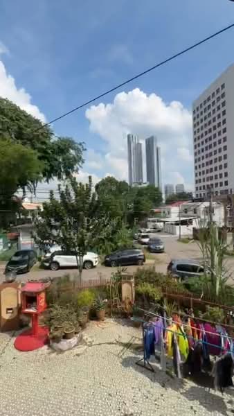 Rumah Teres 2-Tingkat untuk Dijual di Taman Pelangi (Johor Bahru) - Wendy Fong - Exterior - PropertyGuru.com.my