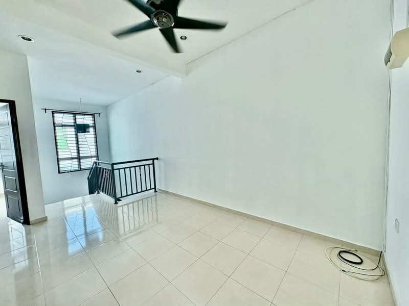 2-storey Terraced House for Sale in Taman Merak Mas (Bukit Katil) - Sariza Hartanah - Interior - PropertyGuru.com.my