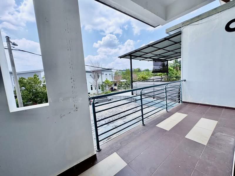 2-storey Terraced House for Sale in Taman Merak Mas (Bukit Katil) - Sariza Hartanah - Balcony - PropertyGuru.com.my