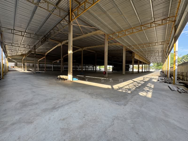 Detached Factory for Rent in Taman Perindustrian Bukit Minyak (Bukit Minyak) - Jack Saw - Exterior - PropertyGuru.com.my