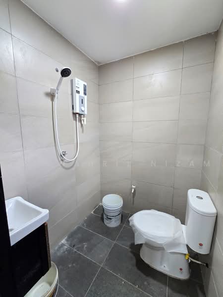Rumah Teres untuk Dijual di Bandar Bukit Tinggi (Klang) - Dr Shahril Nizam - Bathroom - PropertyGuru.com.my