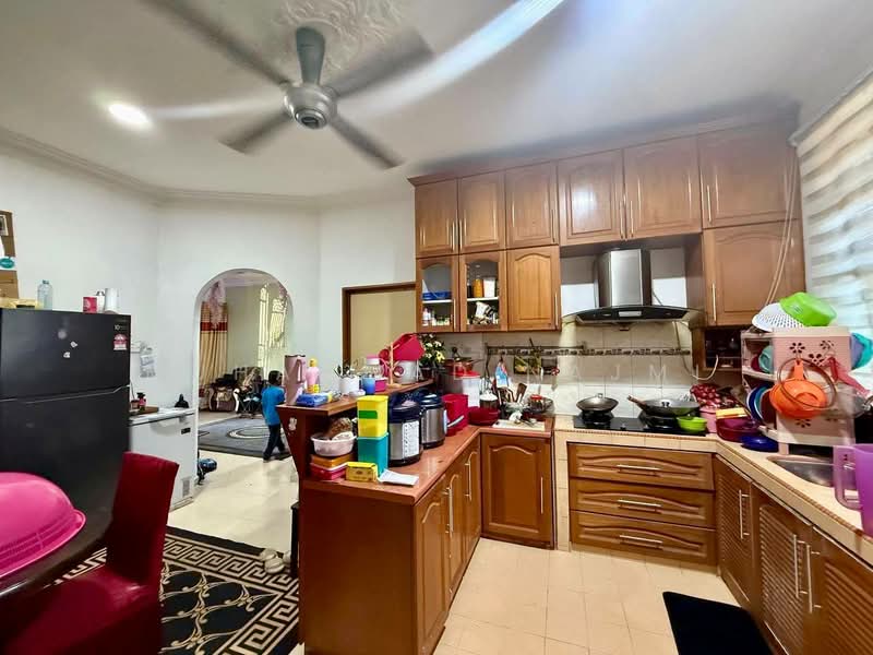 Rumah Berkembar untuk Dijual di Kemaman (Terengganu) - Muhammad Najmi - Kitchen - PropertyGuru.com.my