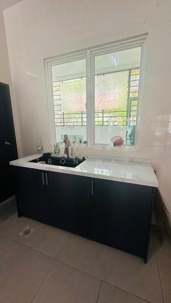 Residential Land for Rent in Puchong (Selangor) - Tron Wan - Kitchen - PropertyGuru.com.my