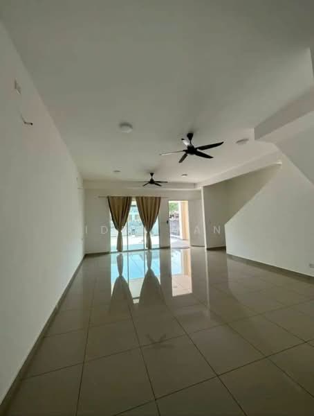 2-storey Terraced House for Sale in Iskandar Puteri (Nusajaya) (Johor) - Iden Tan - Living Room - PropertyGuru.com.my