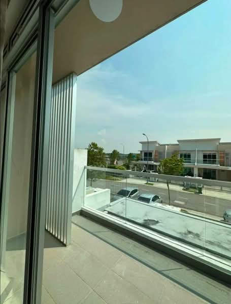 2-storey Terraced House for Sale in Iskandar Puteri (Nusajaya) (Johor) - Iden Tan - Balcony - PropertyGuru.com.my