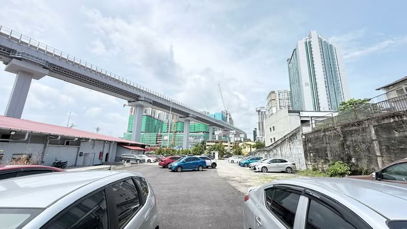 Commercial Bungalow for Rent in Taman Stulang Laut (Johor Bahru) - Steph Choong - Exterior - PropertyGuru.com.my