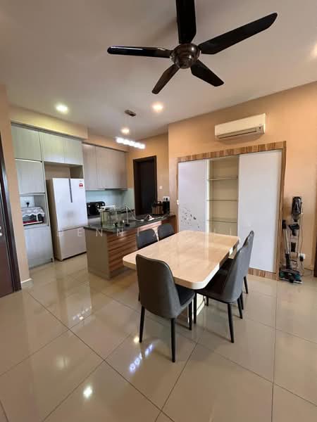Kondominium untuk Dijual di Sphere Damansara - Dennix Chin - Kitchen - PropertyGuru.com.my