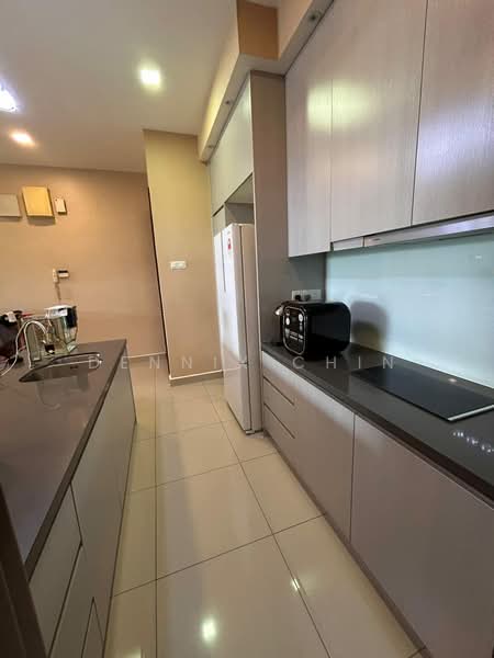 Kondominium untuk Dijual di Sphere Damansara - Dennix Chin - Kitchen - PropertyGuru.com.my
