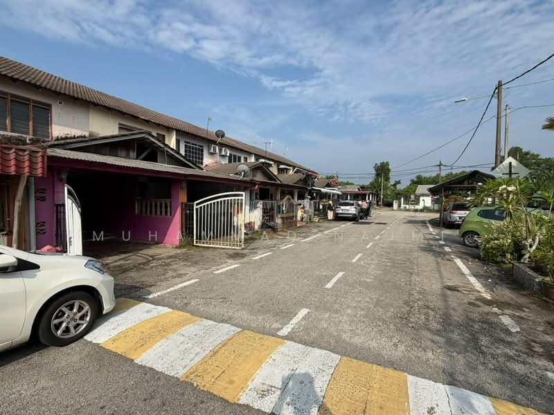 Rumah Teres 2-Tingkat untuk Dijual di Kemaman (Terengganu) - Muhammad Najmi - Exterior - PropertyGuru.com.my