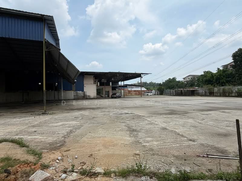 Kilang untuk Disewa di Balakong (Selangor) - Dennix Chin - Exterior - PropertyGuru.com.my
