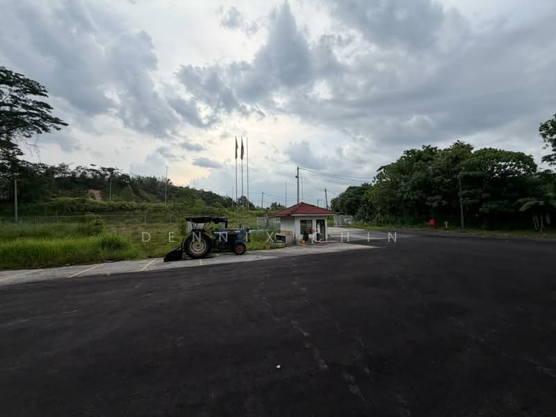 Gudang untuk Disewa di Bandar Utama Batang Kali (Batang Kali) - Dennix Chin - Exterior - PropertyGuru.com.my