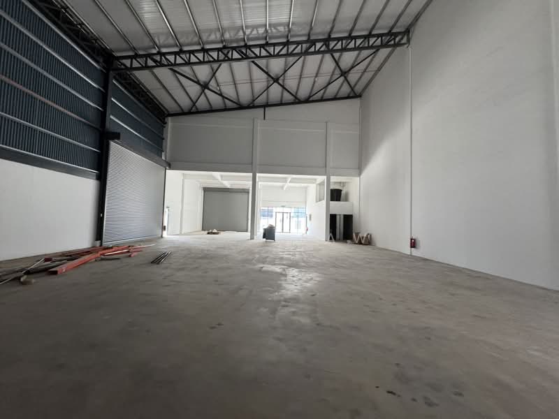 Semi-D Factory for Rent in Perai (Penang) - Jack Saw - Interior - PropertyGuru.com.my