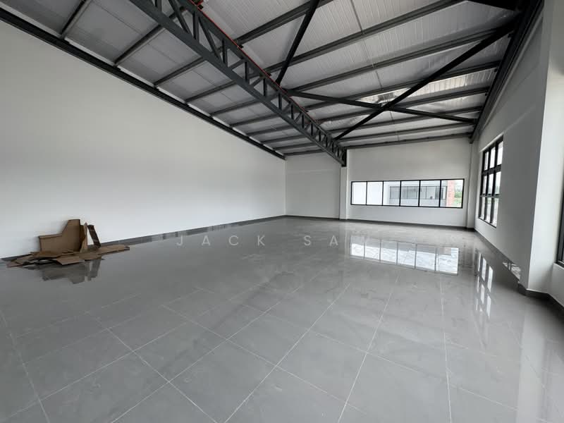 Semi-D Factory for Rent in Perai (Penang) - Jack Saw - Interior - PropertyGuru.com.my
