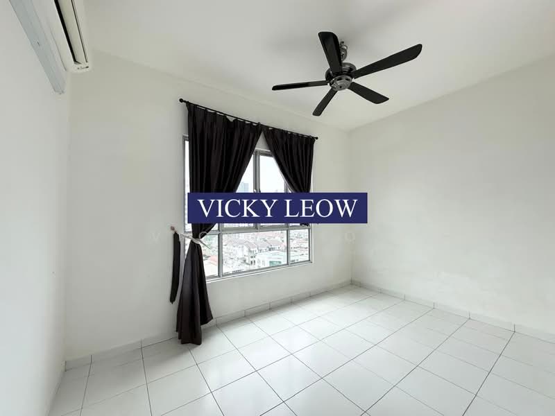 Condominium for Sale at The Golden Triangle Condominium - Vicky Leow - Bedroom - PropertyGuru.com.my