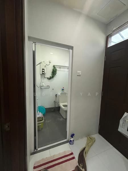 Rumah Teres 2-Tingkat untuk Dijual di Desa Parkcity (Kuala Lumpur) - Eugene Yap - Bathroom - PropertyGuru.com.my