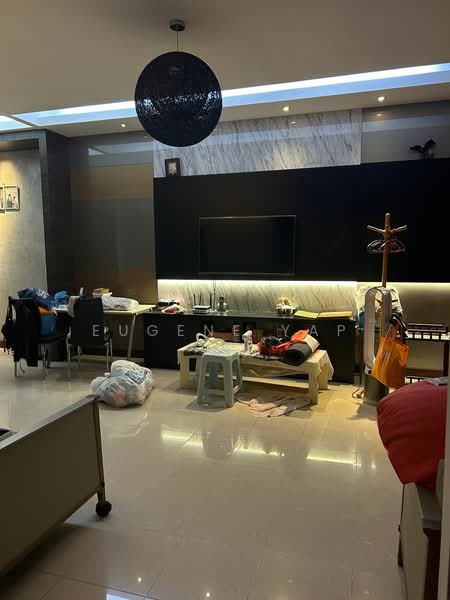 Rumah Teres 2-Tingkat untuk Dijual di Desa Parkcity (Kuala Lumpur) - Eugene Yap - Living Room - PropertyGuru.com.my