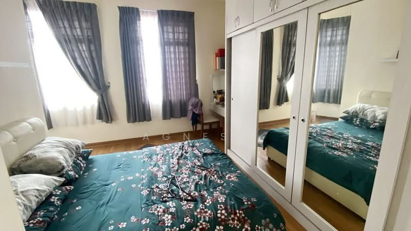 Bungalow House untuk Dijual di Taman Stulang Laut (Johor Bahru) - Agnes . - PropertyGuru.com.my
