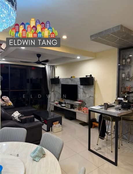 Kondominium untuk Dijual di Golden Triangle 2 - Eldwin Tang - Living Room - PropertyGuru.com.my