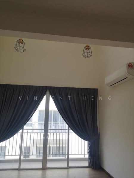 Rumah Teres 2-Tingkat untuk Disewa di Bandar Tropicana Aman (Telok Panglima Garang) - Vincent Heng - Balcony - PropertyGuru.com.my