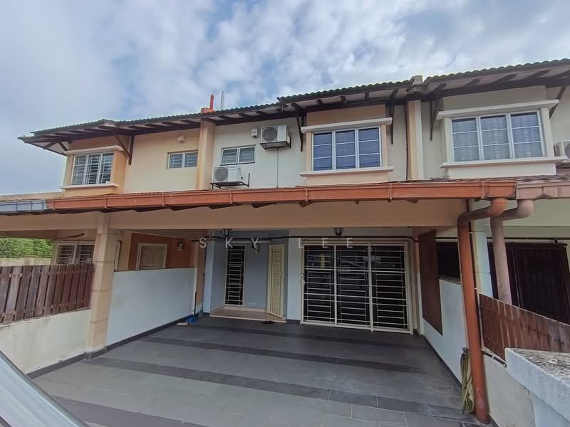 Rumah Teres 2-Tingkat untuk Dijual di Taman Putra Prima (Puchong) - Sky Lee - Exterior - PropertyGuru.com.my