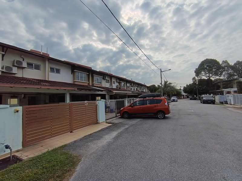 Rumah Teres 2-Tingkat untuk Dijual di Taman Putra Prima (Puchong) - Sky Lee - Exterior - PropertyGuru.com.my