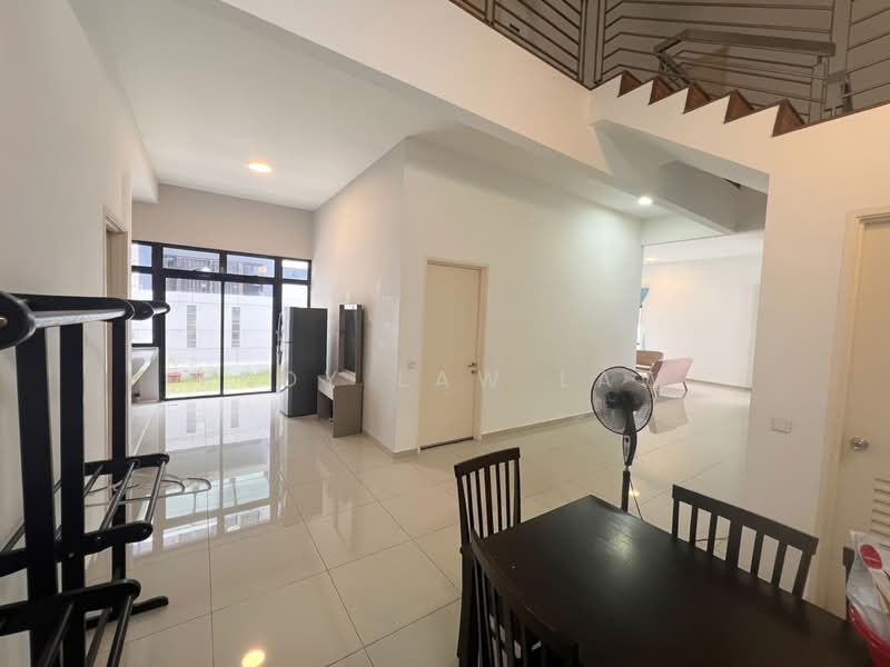 Cluster House for Sale in Bukit Indah (Iskandar Puteri (Nusajaya)) - Endy Law Law - Living Room - PropertyGuru.com.my