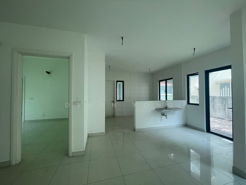 Bungalow House untuk Dijual di Alam Damai (Cheras) - Dyron Yong - Kitchen - PropertyGuru.com.my