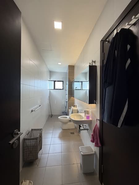 Rumah Berkembar untuk Dijual di Jade Hills (Kajang) - Kris Tan - Bathroom - PropertyGuru.com.my