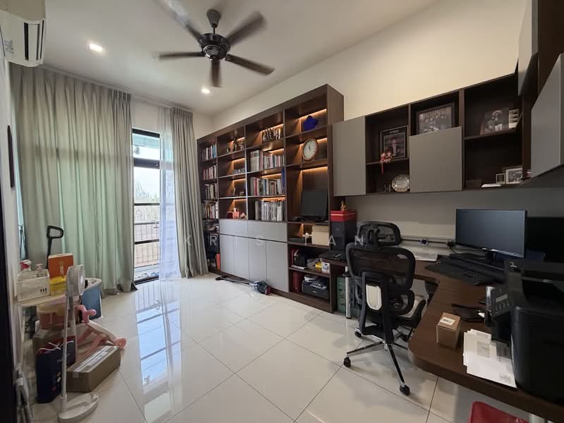Rumah Berkembar untuk Dijual di Jade Hills (Kajang) - Kris Tan - Study - PropertyGuru.com.my