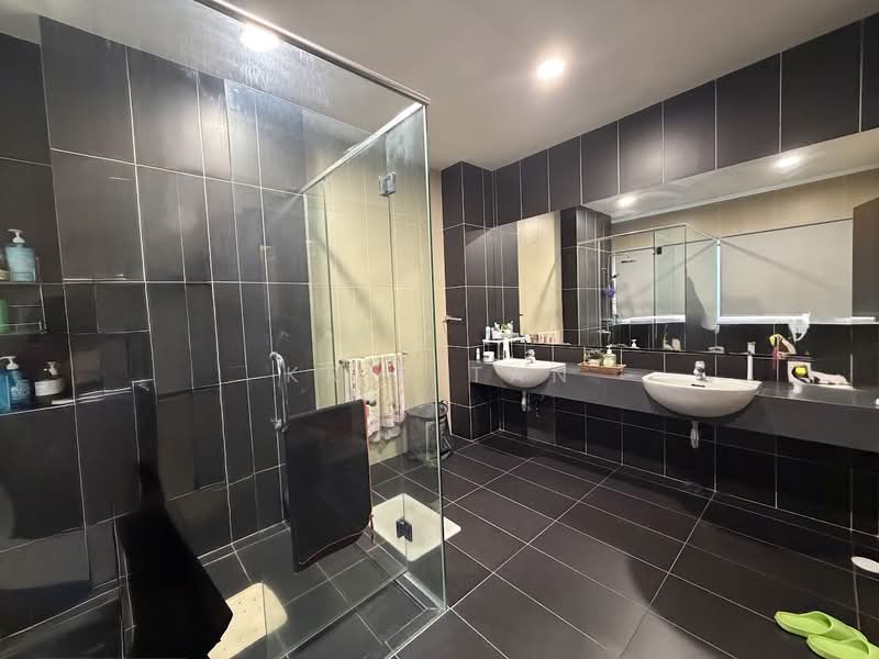 Rumah Berkembar untuk Dijual di Jade Hills (Kajang) - Kris Tan - Bathroom - PropertyGuru.com.my
