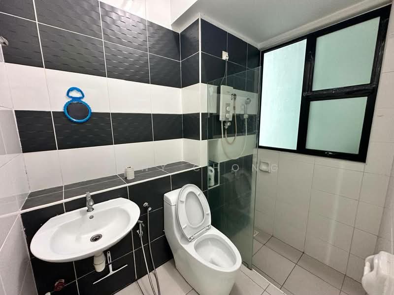 Service Residence for Rent at The Sky Executive Suites - Tony Chong - Bathroom - PropertyGuru.com.my