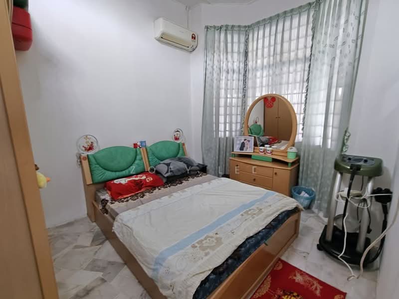 1-storey Terraced House for Sale in Skudai (Johor) - Zoey Lee - Bedroom - PropertyGuru.com.my