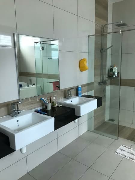 Bungalow House untuk Disewa di Balik Pulau (Penang) - Elaine Ooi - Bathroom - PropertyGuru.com.my