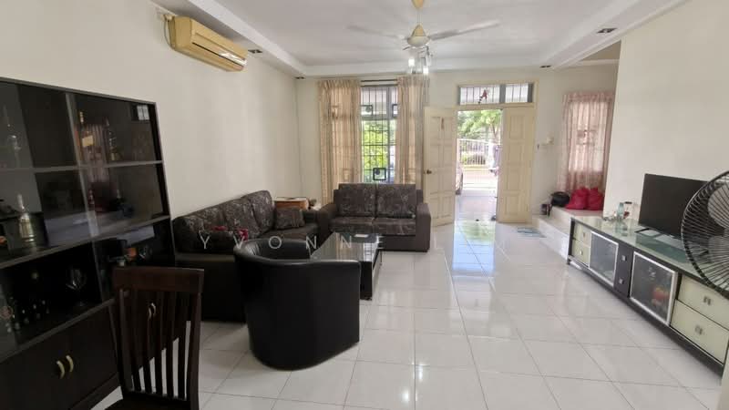 2-storey Terraced House for Sale in Bukit Indah (Iskandar Puteri (Nusajaya)) - Yvonne Lim - Living Room - PropertyGuru.com.my