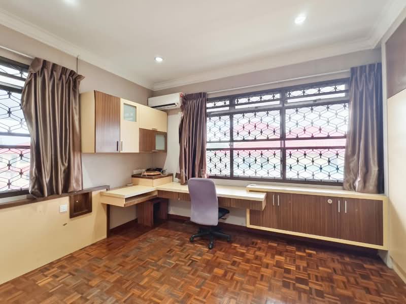 Semi-Detached House for Rent in Taman Pelangi (Johor Bahru) - Agnes . - PropertyGuru.com.my