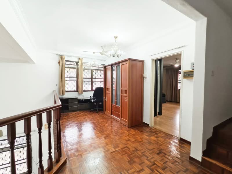 Semi-Detached House for Rent in Taman Pelangi (Johor Bahru) - Agnes . - PropertyGuru.com.my