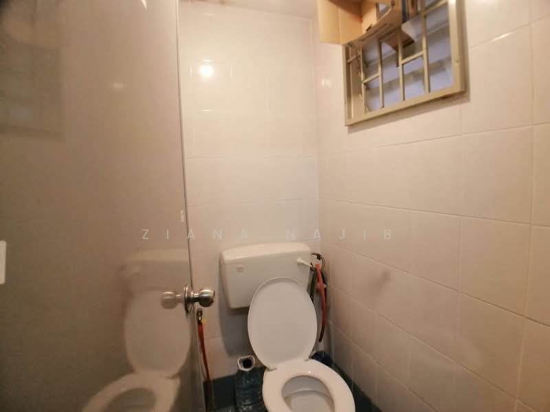 Flat for Rent at Seroja - Ziana Najib - Bathroom - PropertyGuru.com.my