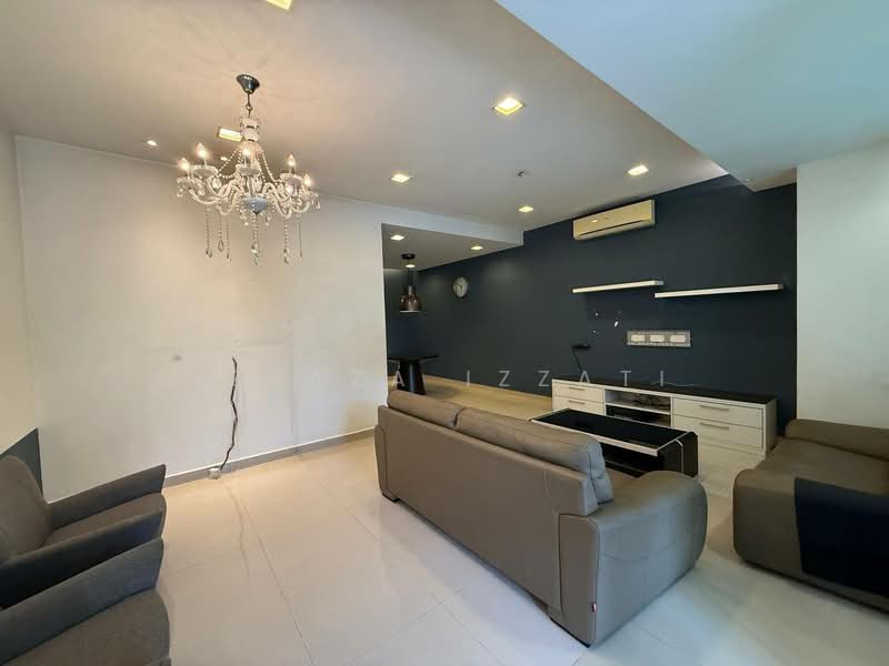 Rumah Teres 2-Tingkat untuk Dijual di Taman Riana Ukay (Ulu Kelang) - Izzaza Izzati - Living Room - PropertyGuru.com.my