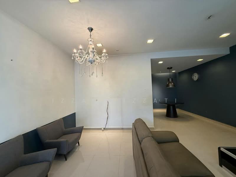 Rumah Teres 2-Tingkat untuk Dijual di Taman Riana Ukay (Ulu Kelang) - Izzaza Izzati - Living Room - PropertyGuru.com.my
