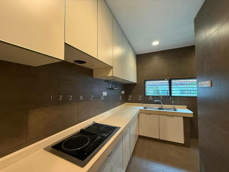 Rumah Teres 2-Tingkat untuk Dijual di Taman Riana Ukay (Ulu Kelang) - Izzaza Izzati - Kitchen - PropertyGuru.com.my