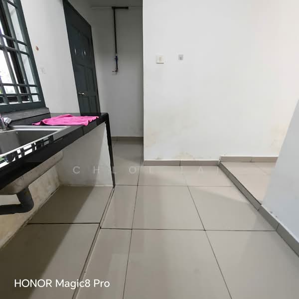 2-storey Terraced House for Rent in Taman Anggerik (Johor Bahru) - Chloe Lai - Kitchen - PropertyGuru.com.my