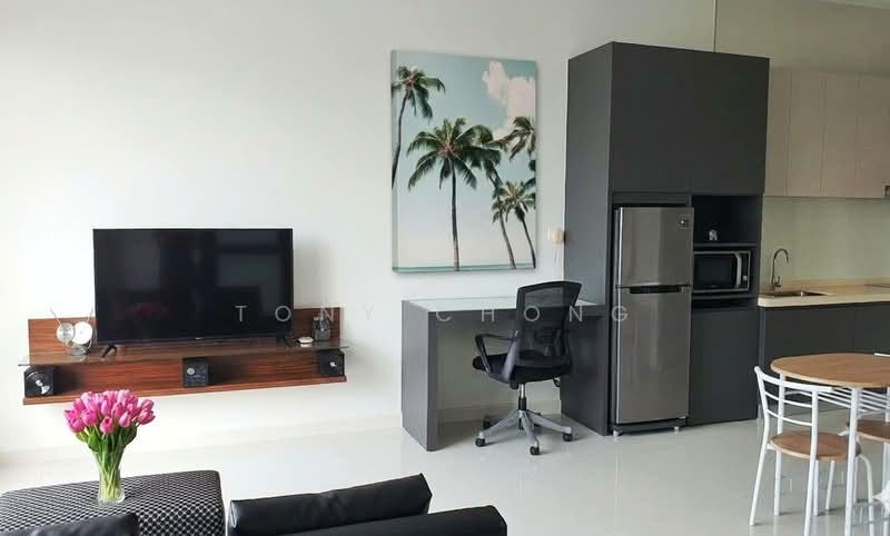 Condominium for Rent at Amberside @ Country Garden Danga Bay - Tony Chong - Living Room - PropertyGuru.com.my